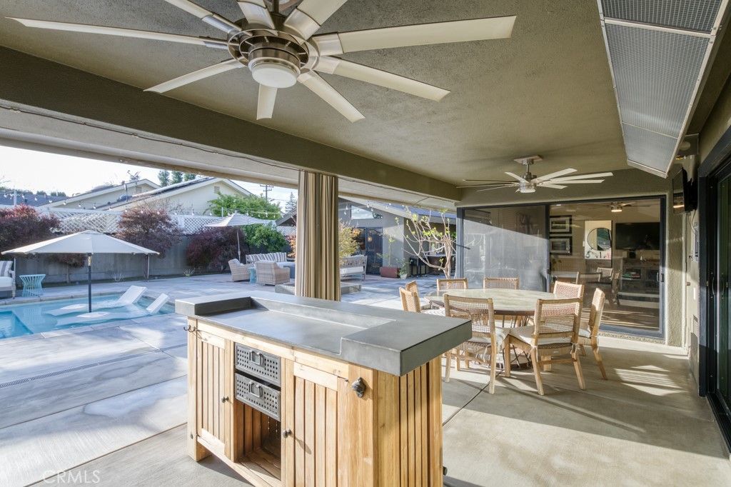 Exterior, Hot Tub, Pool