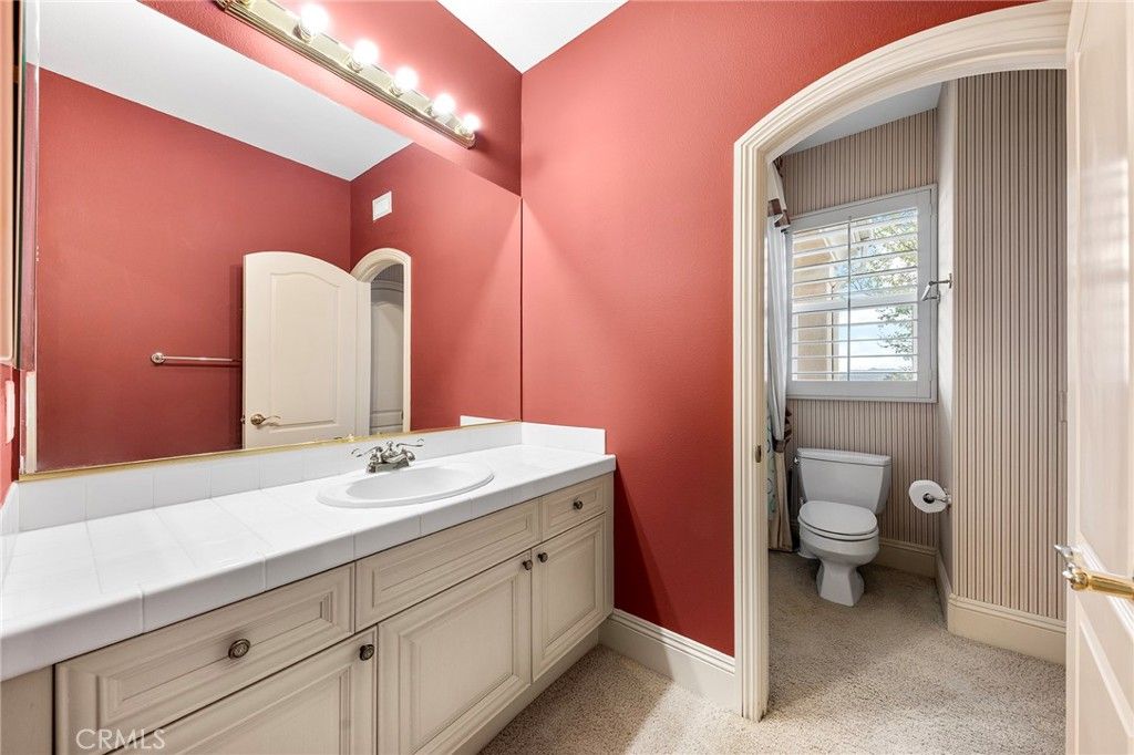 Bathroom, Interior, Tile Countertops