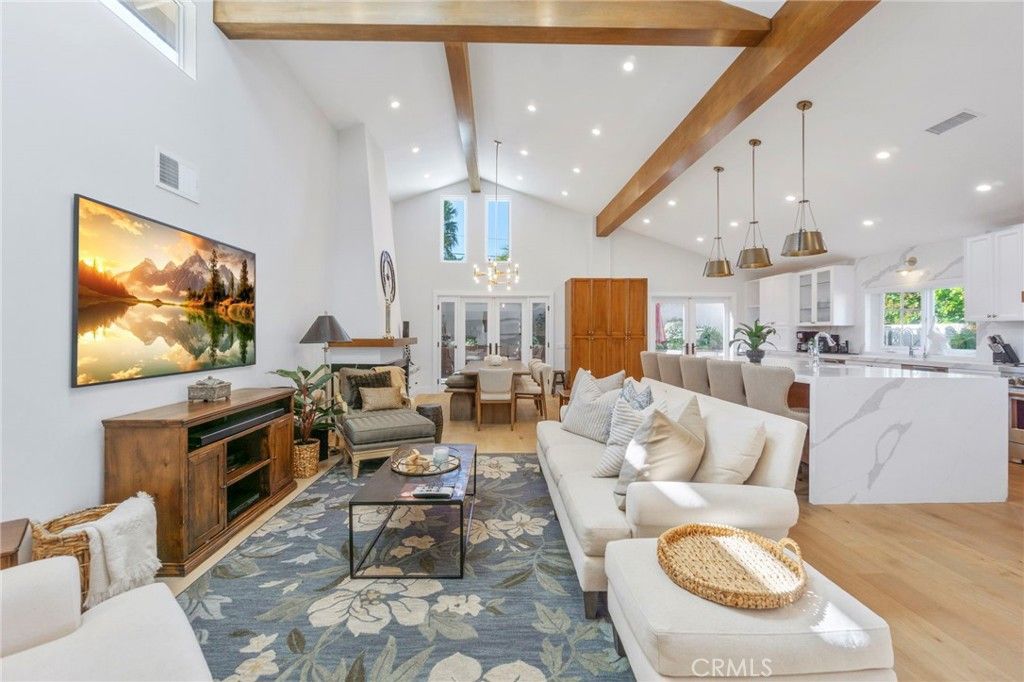 Dining room, Interior, Kitchen, Living room, Pendant Lights, Recessed Lighting, Wooden Beams, Wood Texture Flooring