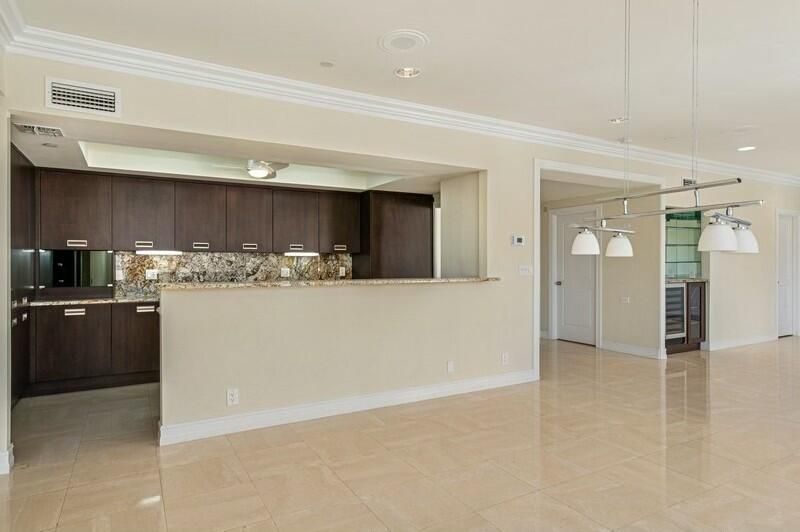 Interior, Kitchen, Pendant Lights, Recessed Lighting