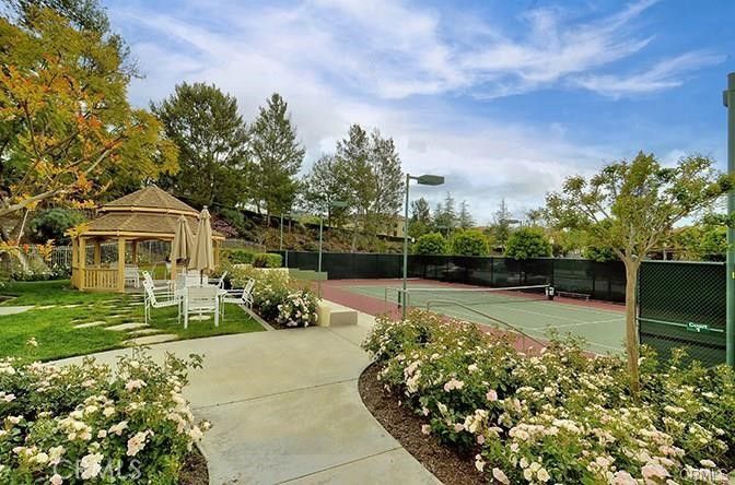 Exterior, Tennis Courts