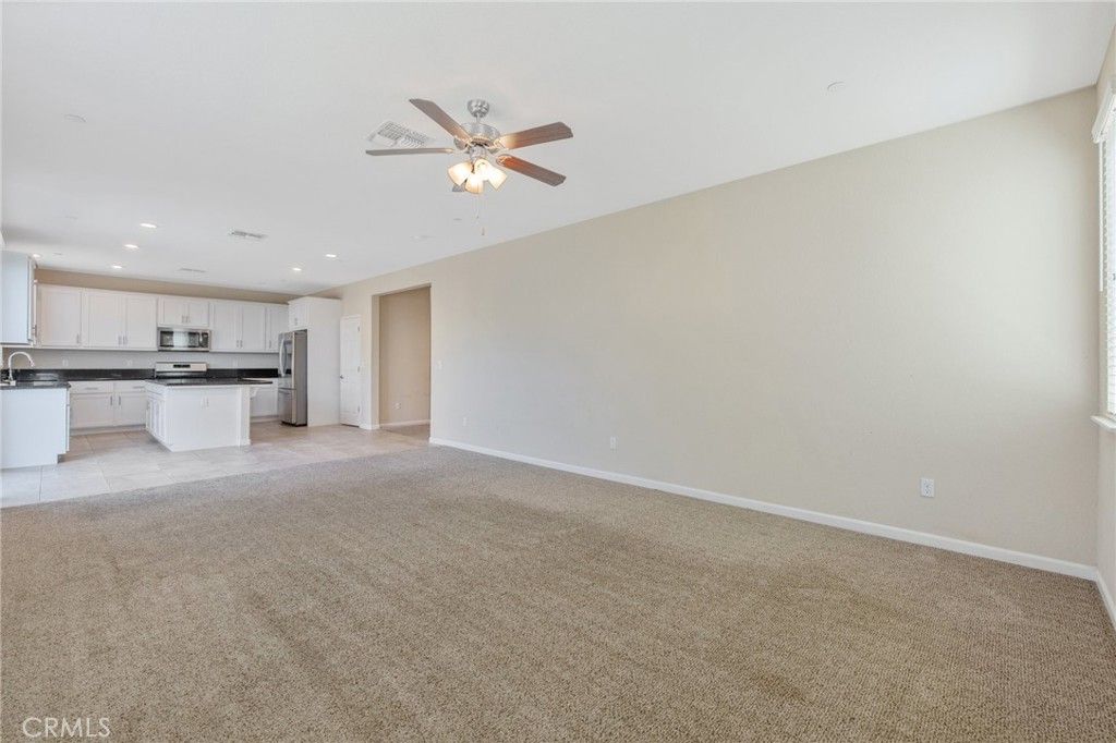 Empty room, Interior, Kitchen, Recessed Lighting