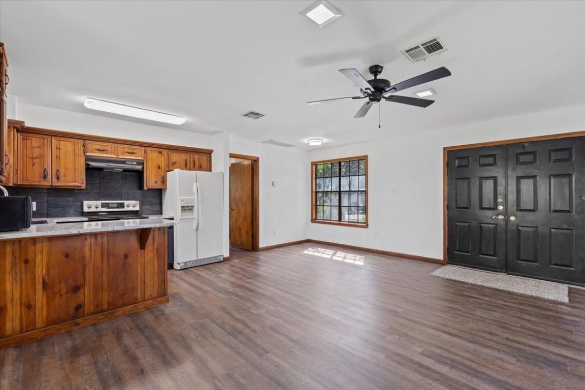 Interior, Kitchen, Stainless Steel Appliances, Wood Texture Flooring