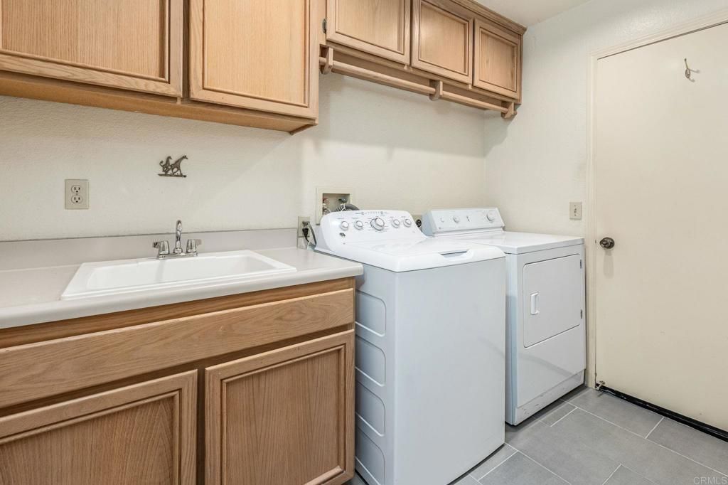 Interior, Washer