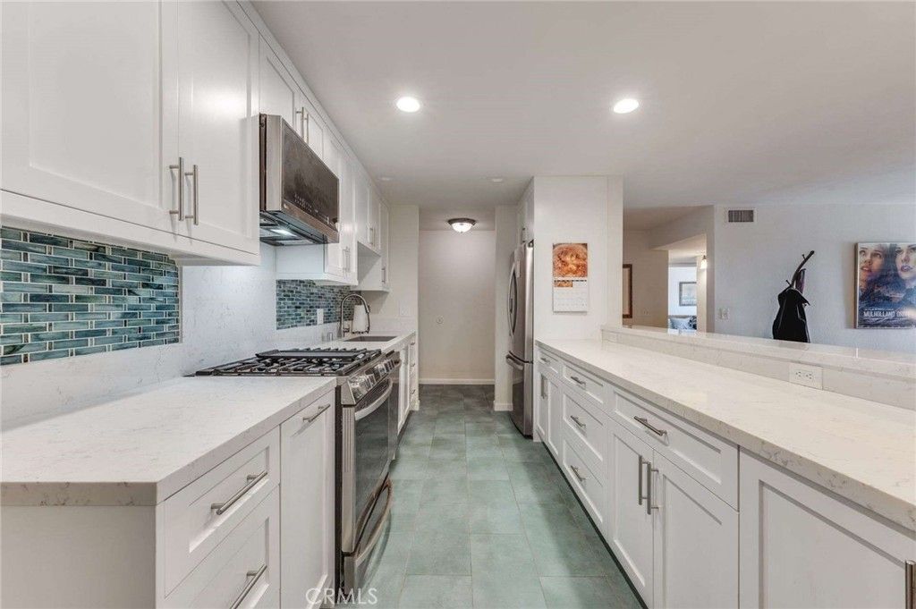Interior, Kitchen, Recessed Lighting