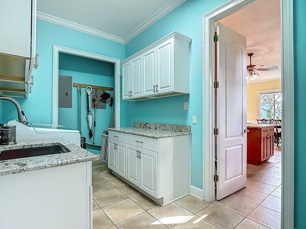 Interior, Kitchen, Washer