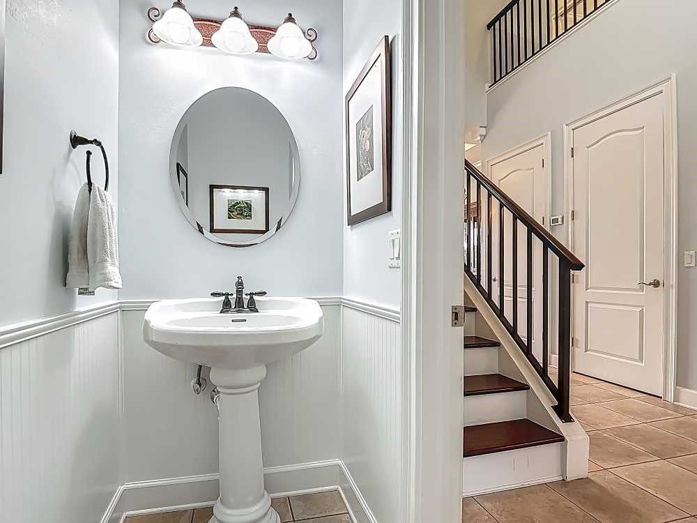 Bathroom, Interior