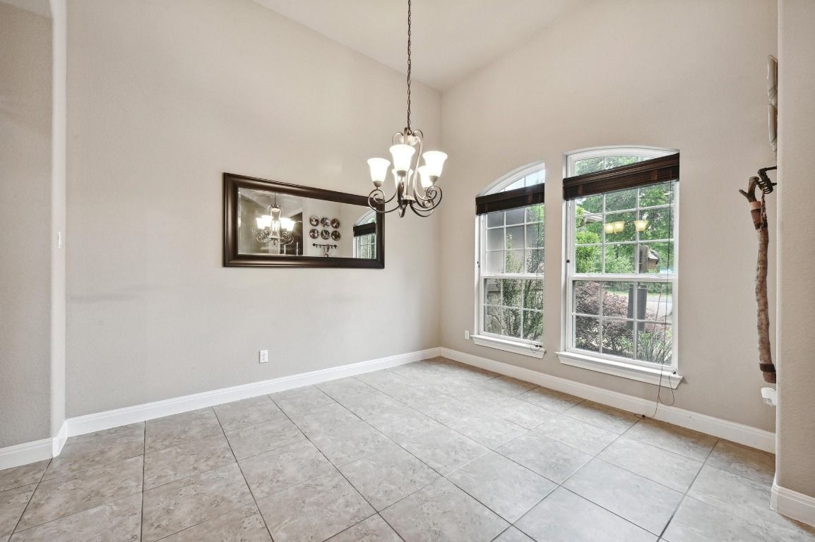 Chandelier, Empty room, Interior, Pendant Lights