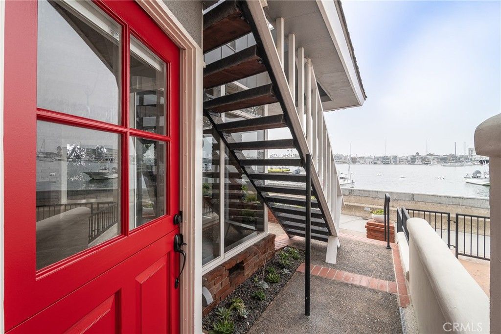 Exterior, Water
