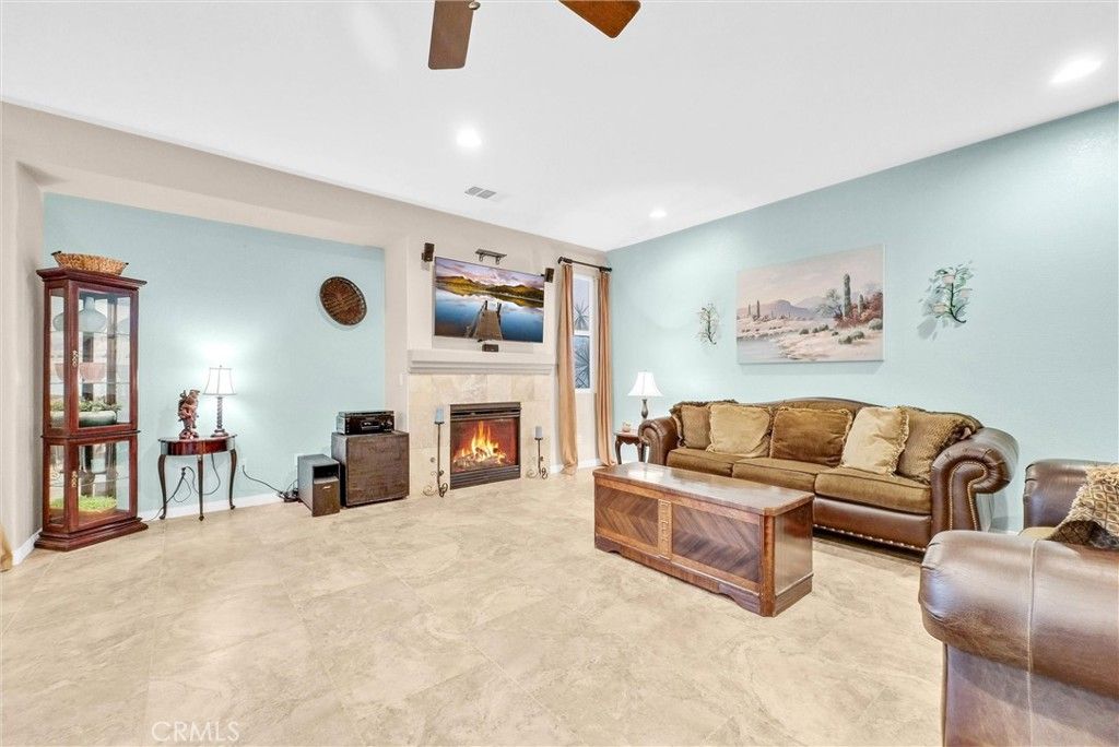 Fireplace, Interior, Living room, Recessed Lighting