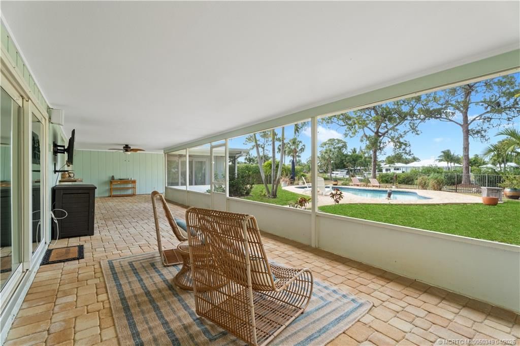 Interior, Pool, Sun Room