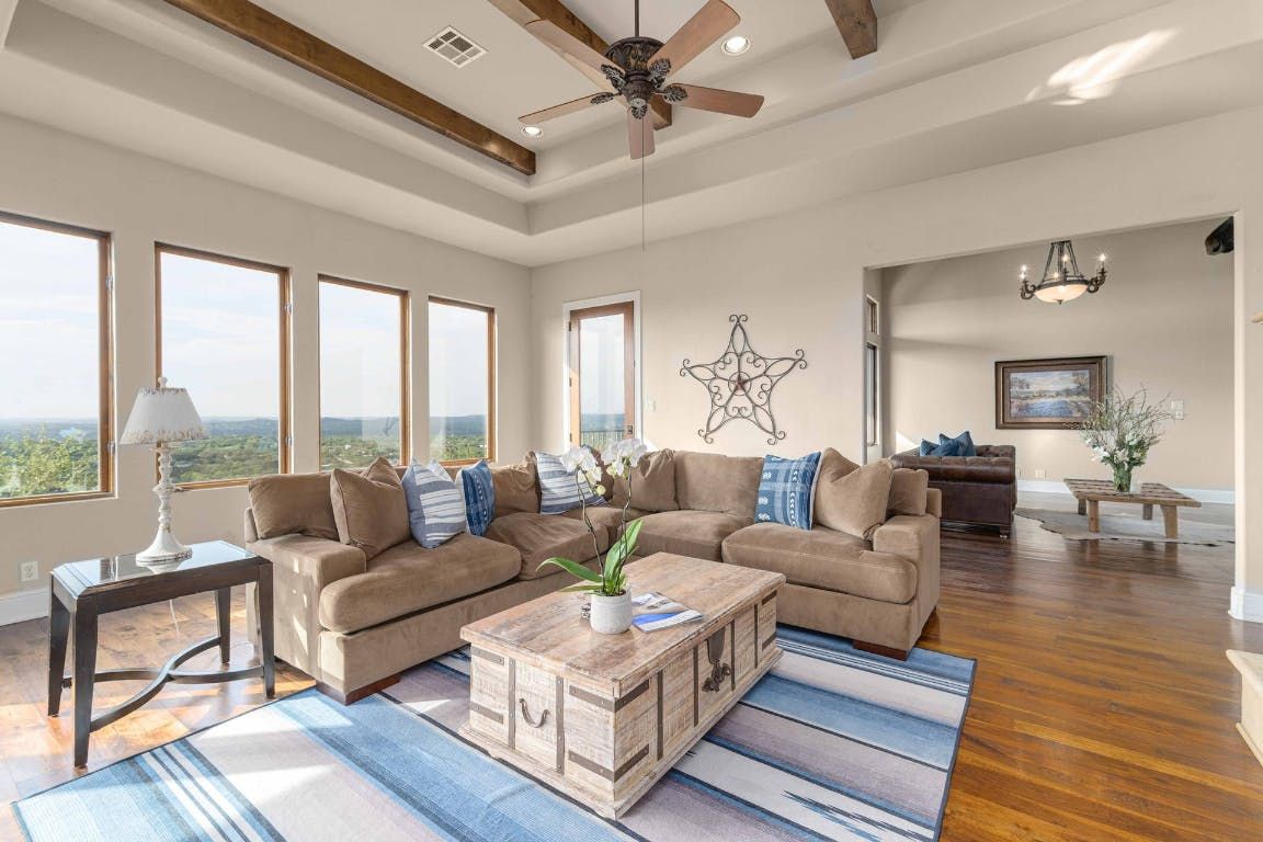 Interior, Living room, Recessed Lighting, Wood Texture Flooring