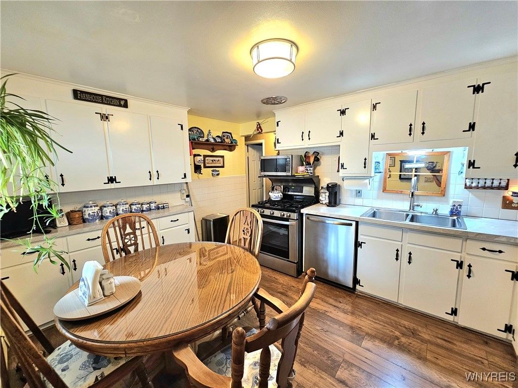 Dining room, Interior, Kitchen, Wood Texture Flooring