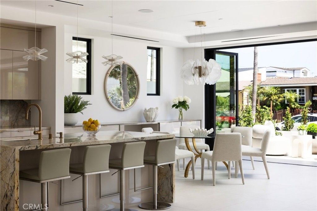 Dining room, Interior, Pendant Lights