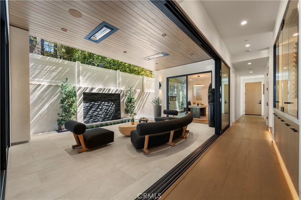 Interior, Pendant Lights, Recessed Lighting, Wooden Ceilings, Wood Texture Flooring