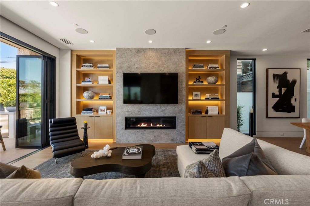 Fireplace, Interior, Living room, Recessed Lighting, Wood Texture Flooring