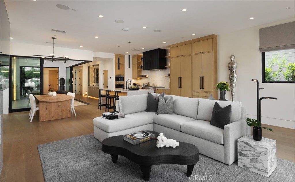Dining room, Interior, Kitchen, Living room, Pendant Lights, Recessed Lighting, Stainless Steel Appliances, Wood Texture Flooring