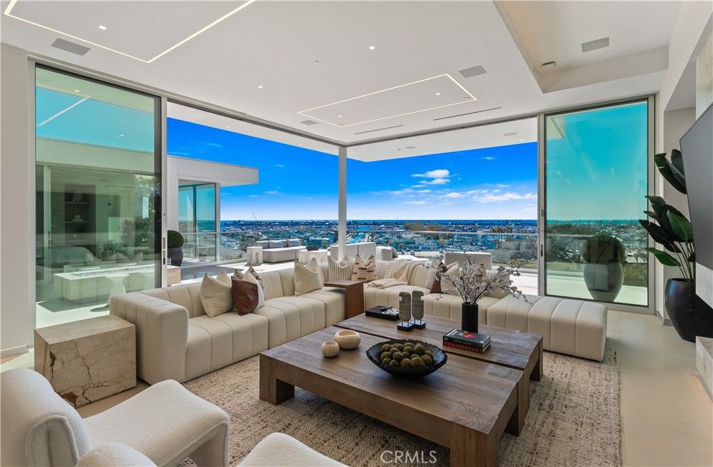 Interior, Living room, Recessed Lighting, Water