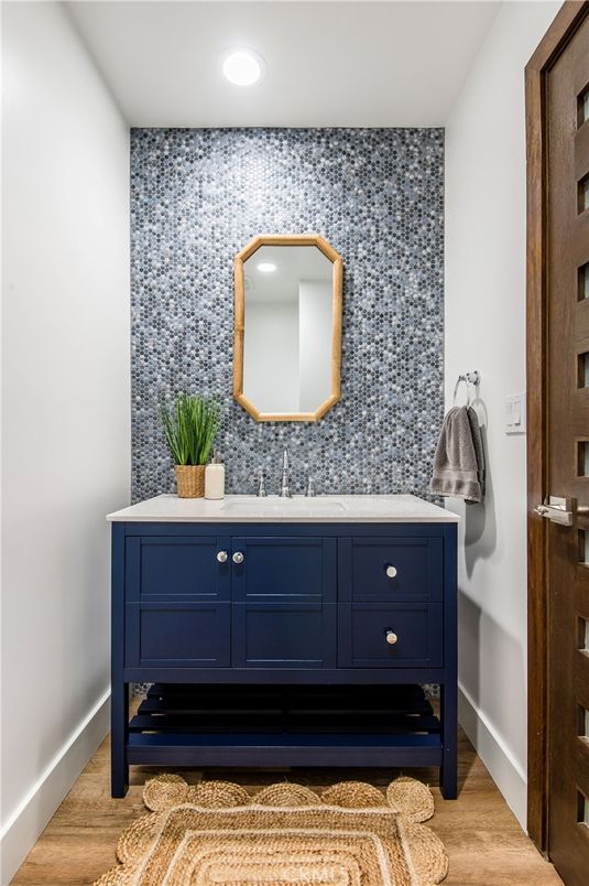 Bathroom, Interior, Recessed Lighting, Wood Texture Flooring