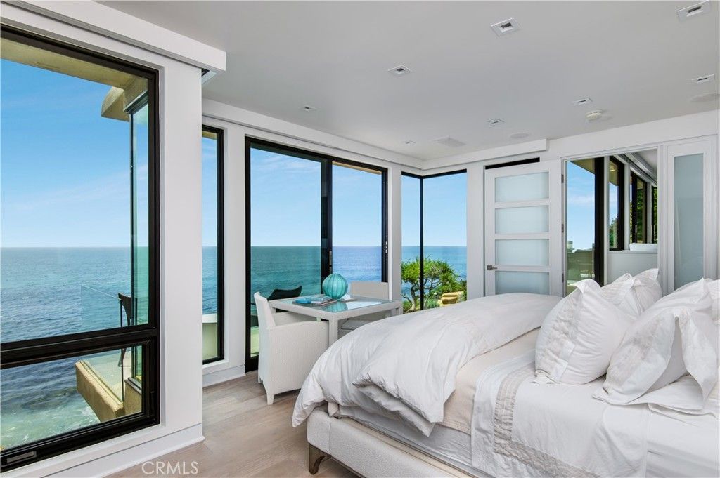 Bedroom, Interior, Recessed Lighting, Water, Wood Texture Flooring