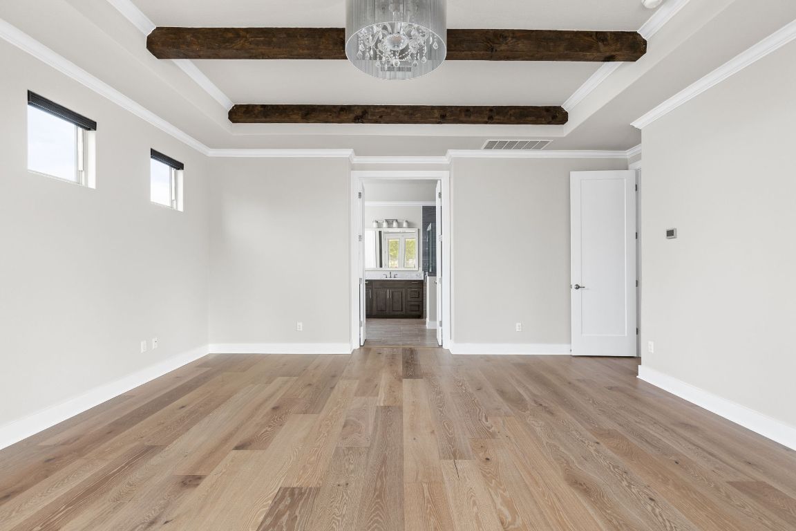 Empty room, Interior, Wooden Beams, Wood Texture Flooring