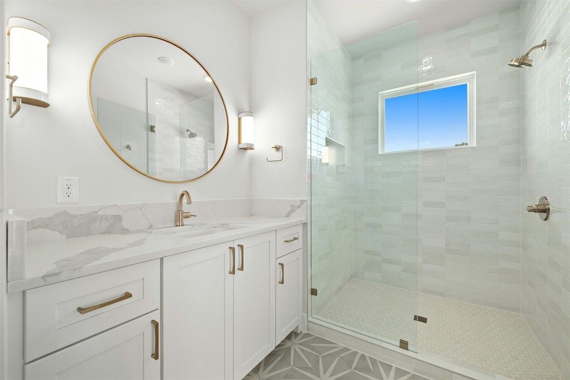 Bathroom, Glass Shower, Interior