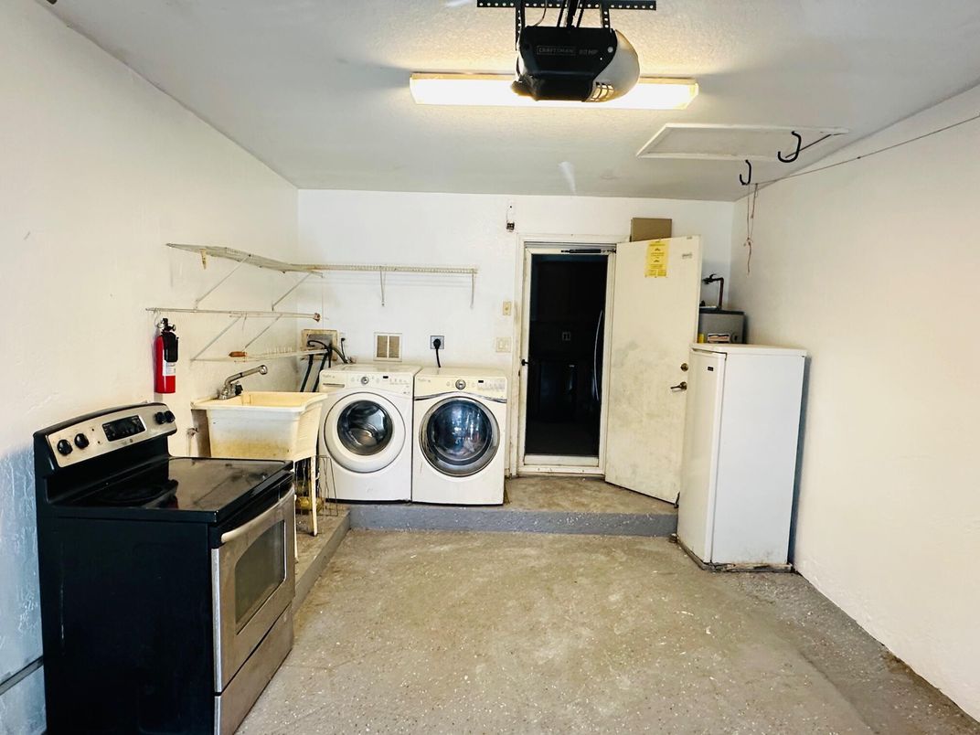 Interior, Washer