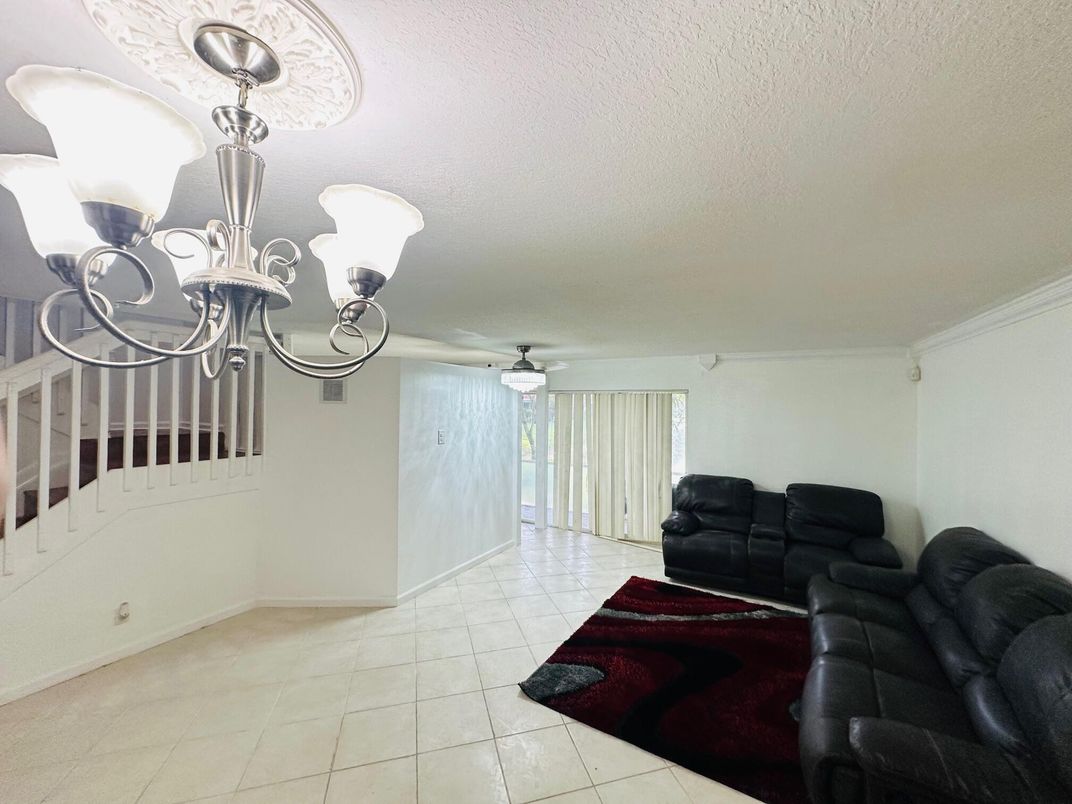 Chandelier, Interior