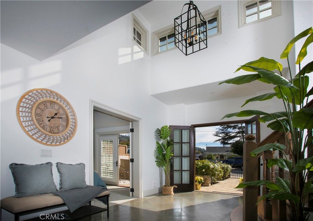 Interior, Pendant Lights, Water