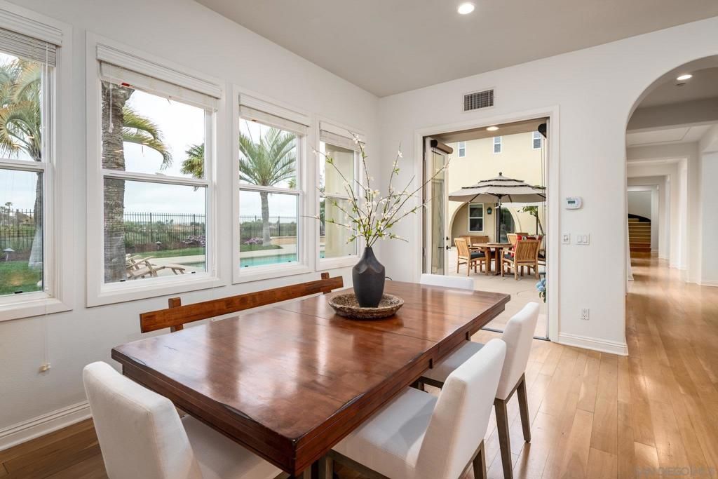 Dining room, Interior, Recessed Lighting, Wood Texture Flooring