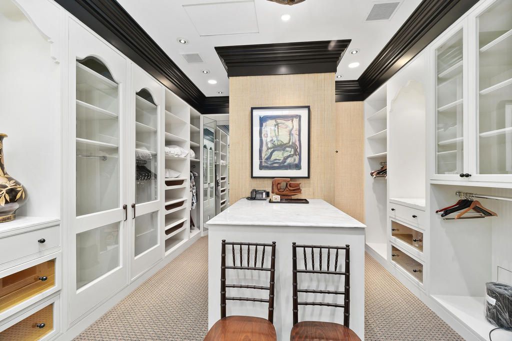 Interior, Recessed Lighting, Walk-in Closets