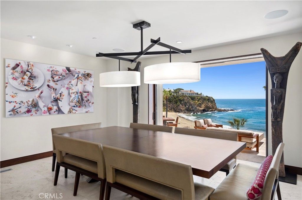 Dining room, Interior, Pendant Lights, Recessed Lighting, Water