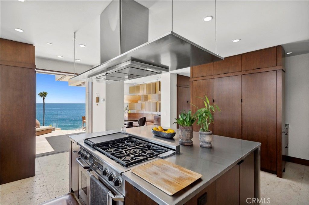 Interior, Kitchen, Pendant Lights, Recessed Lighting, Stainless Steel Appliances, Water