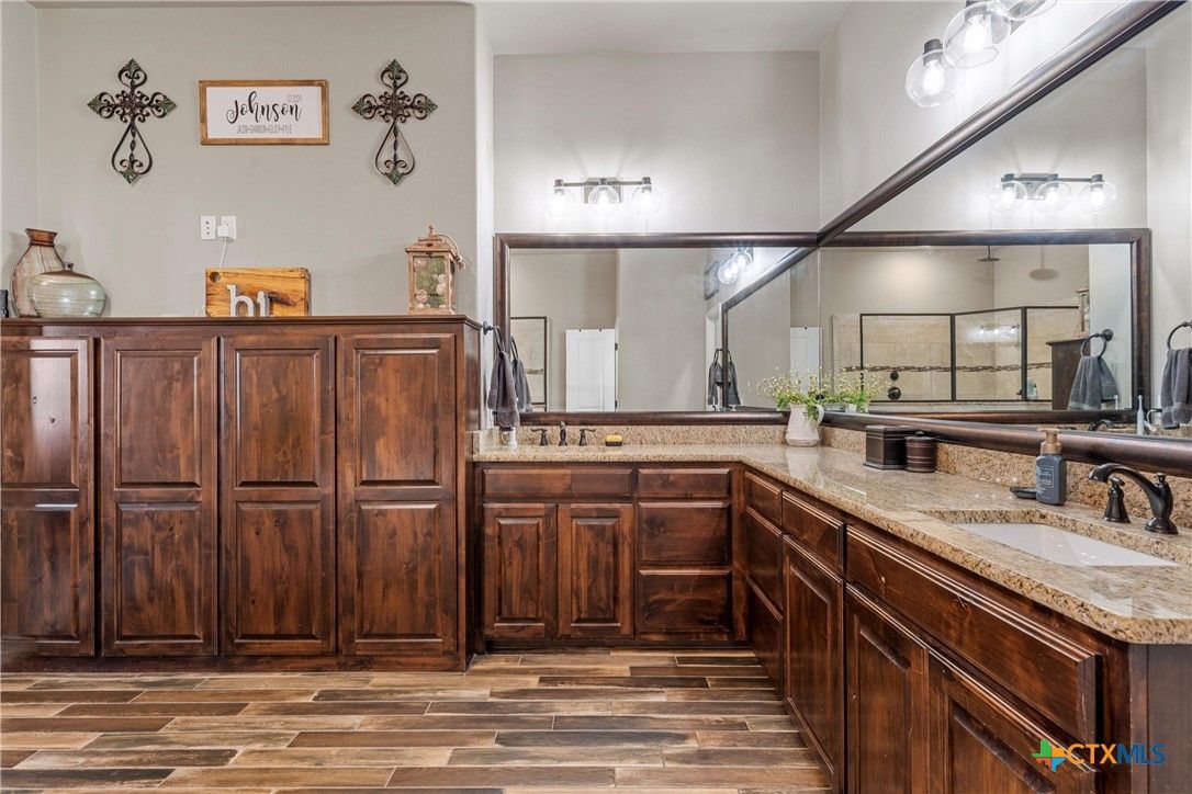 Bathroom, Dual Sink Vanities, Interior, Wood Texture Flooring