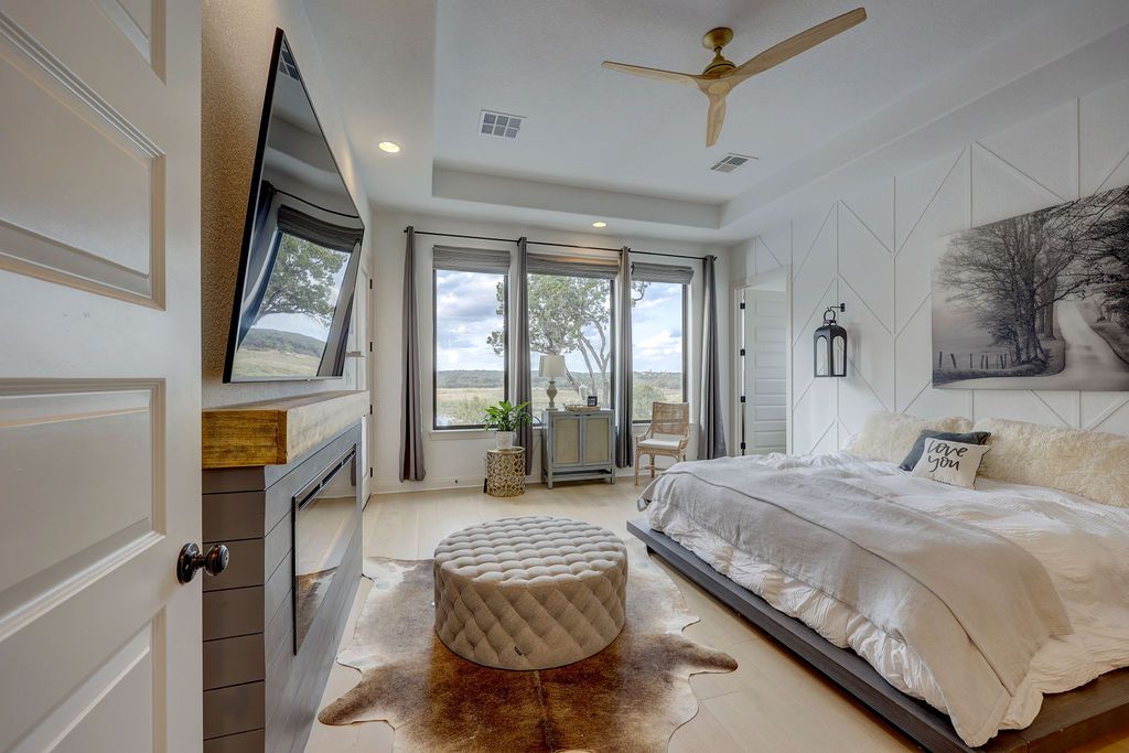 Bedroom, Interior, Recessed Lighting