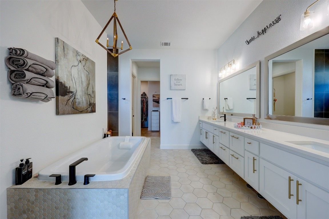 Bathroom, Dual Sink Vanities, Interior, Pendant Lights