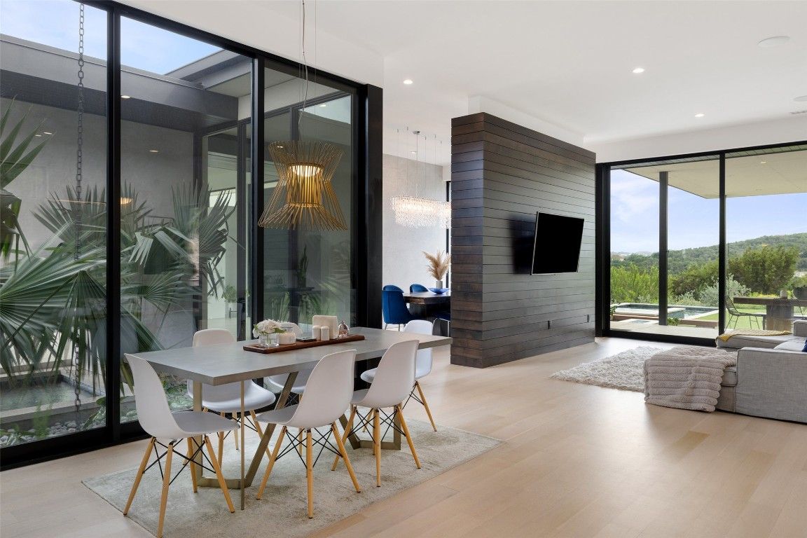 Dining room, Interior, Pendant Lights, Recessed Lighting, Wood Texture Flooring, Wooden Walls