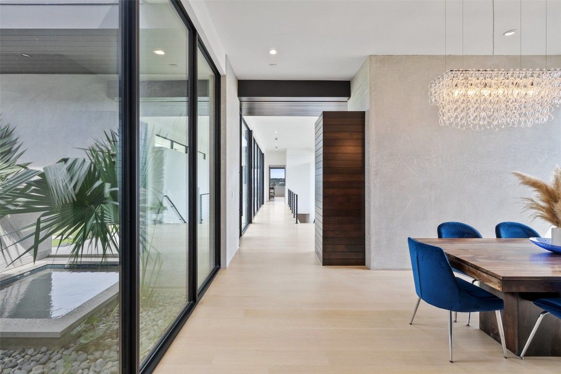 Chandelier, Dining room, Interior, Recessed Lighting, Wood Texture Flooring