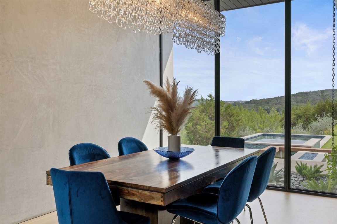 Chandelier, Dining room, Interior