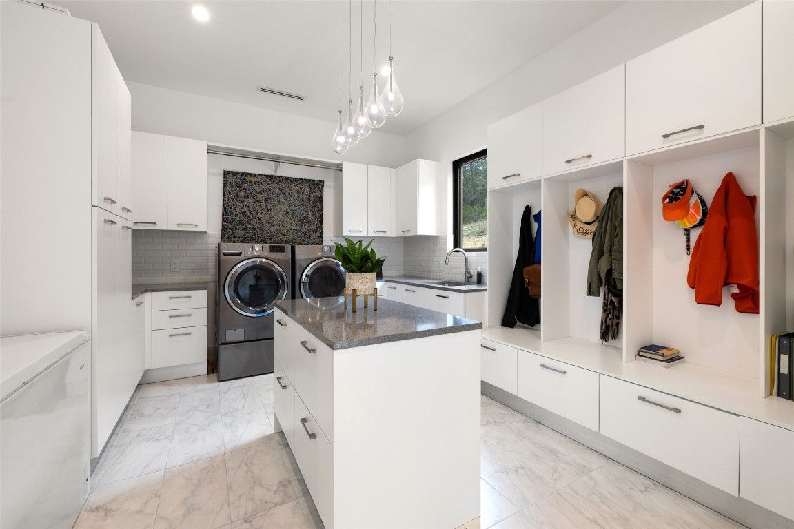 Interior, Kitchen, Marble, Pendant Lights, Recessed Lighting, Washer