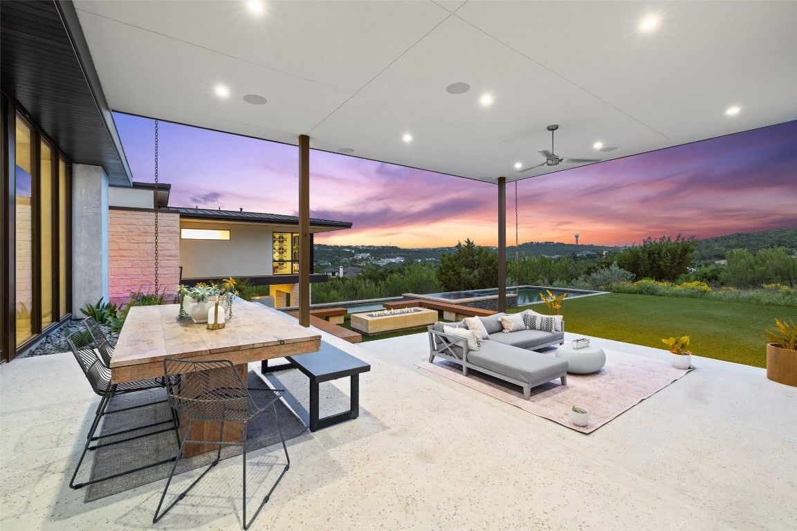 Exterior, Recessed Lighting