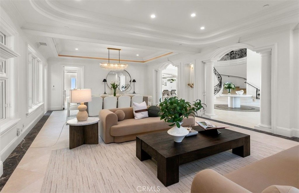 Chandelier, Interior, Living room, Pendant Lights, Recessed Lighting
