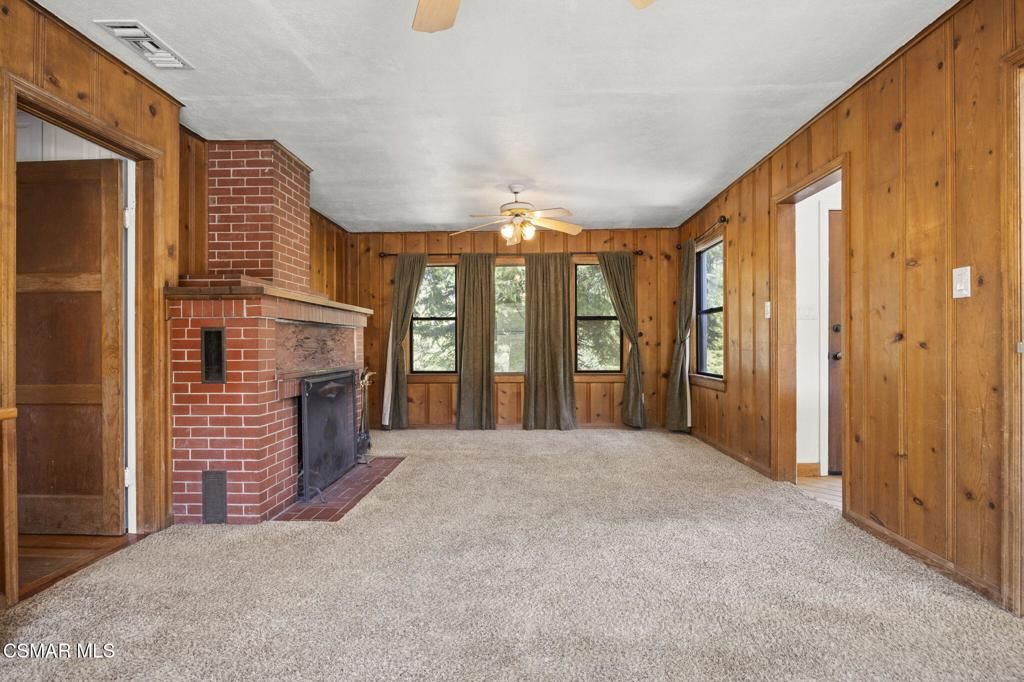 Empty room, Fireplace, Interior, Stone Walls, Wooden Walls