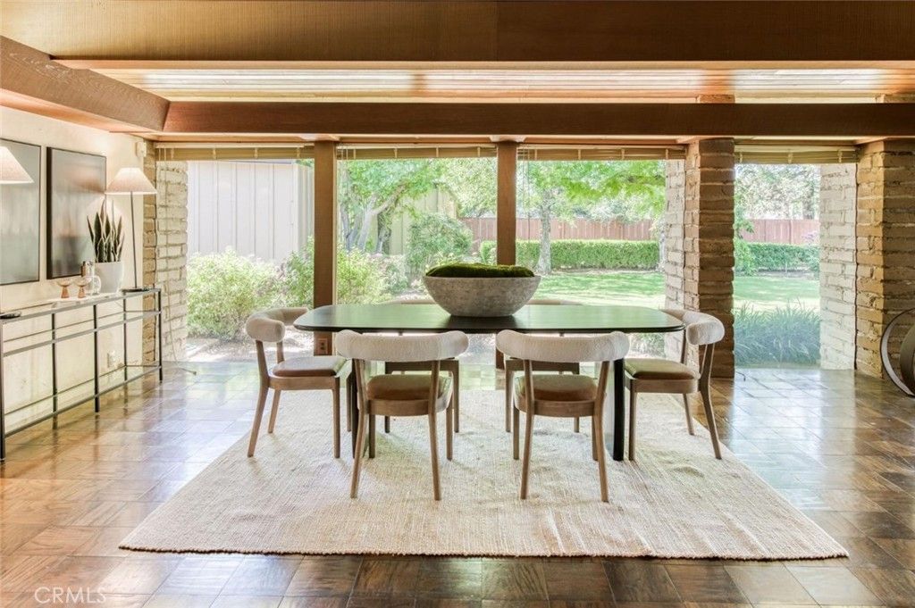 Dining room, Interior, Wood Texture Flooring