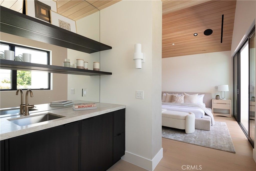 Bedroom, Interior, Recessed Lighting, Wooden Ceilings, Wood Texture Flooring