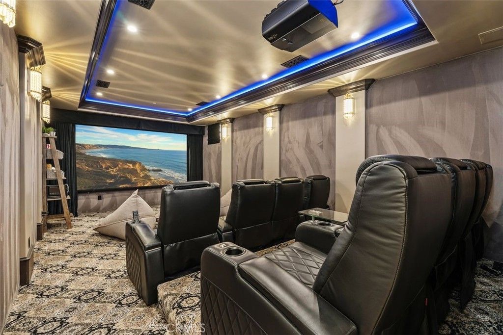 Home Theatre Room, Interior, Projection Screen, Recessed Lighting, Theatre Room
