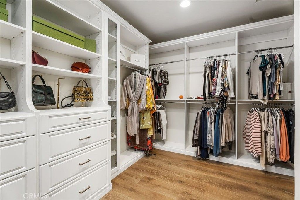 Interior, Recessed Lighting, Walk-in Closets, Wood Texture Flooring