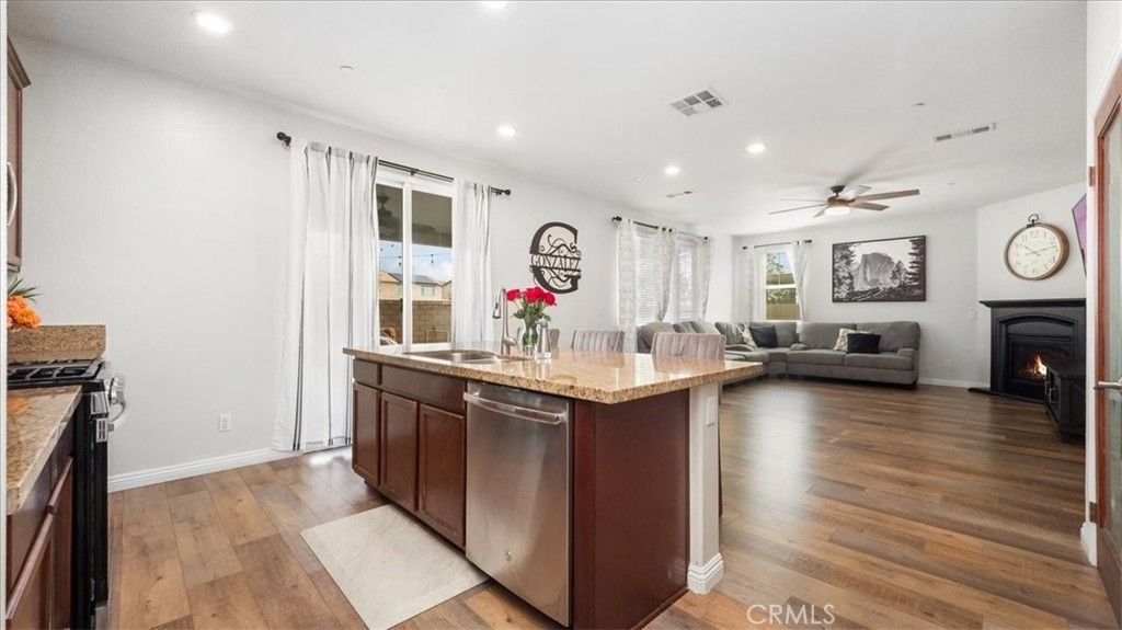 Fireplace, Interior, Kitchen, Living room, Recessed Lighting, Wood Texture Flooring
