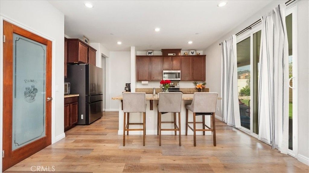 Dining room, Interior, Kitchen, Recessed Lighting, Wood Texture Flooring