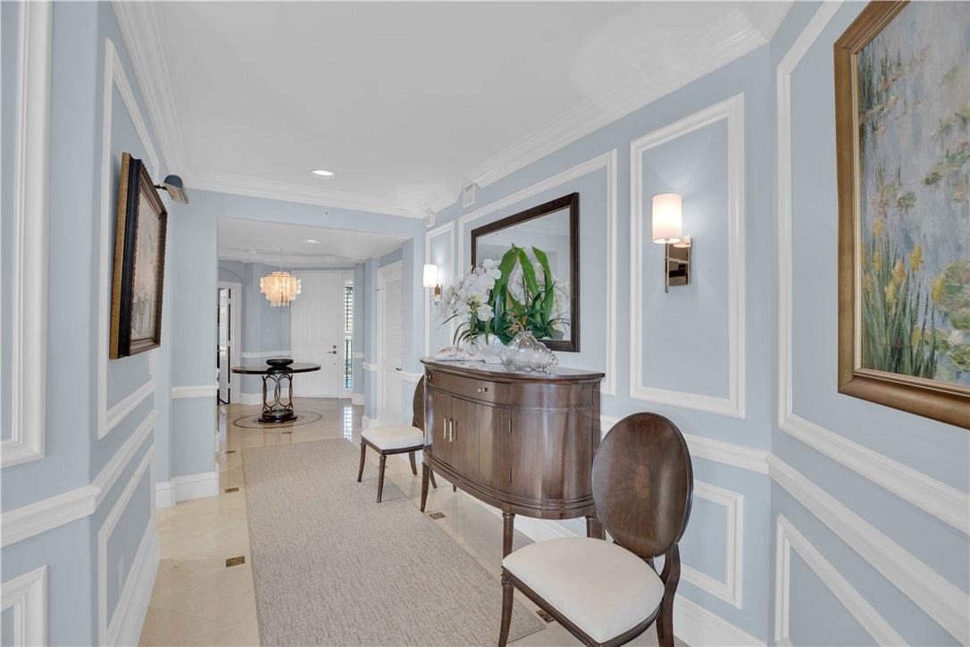 Chandelier, Interior, Recessed Lighting